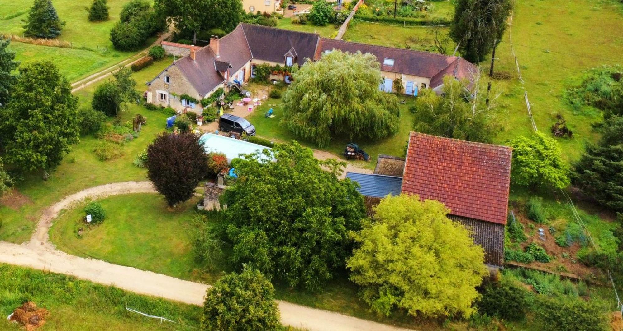 Les Anniquins Villa Ivoy-le-Pre Exterior photo